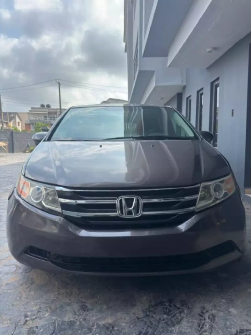 Honda Odyssey   - 2015