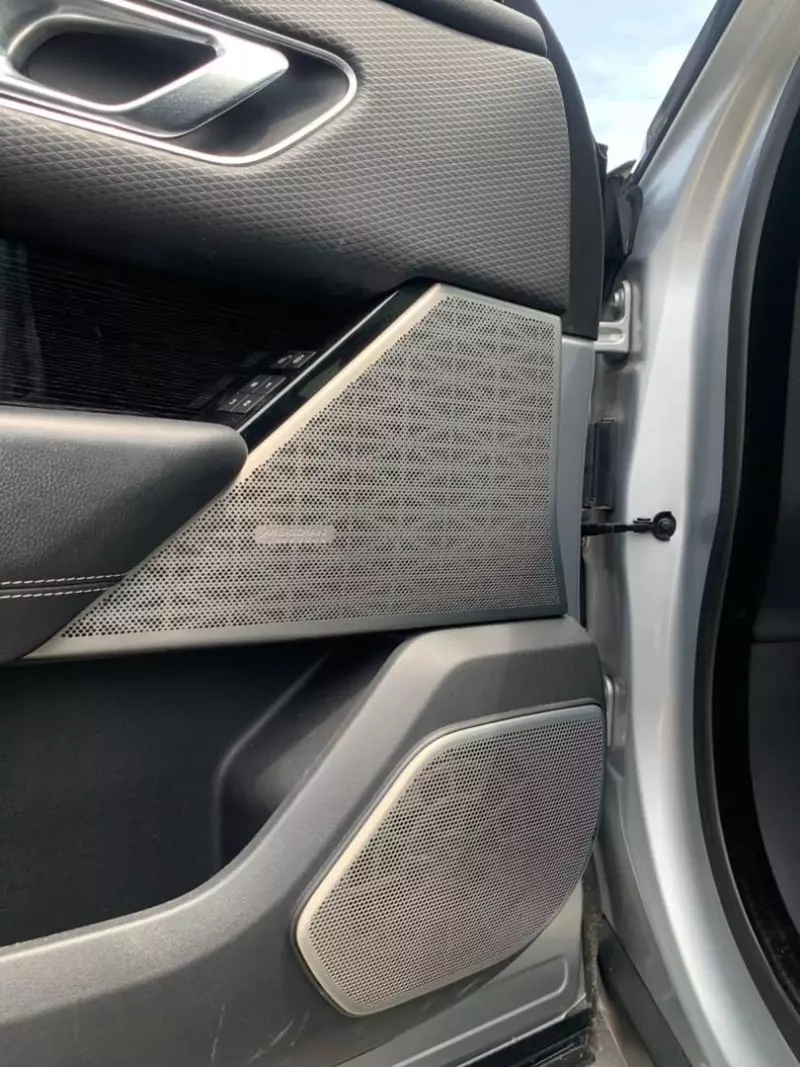 Land Rover Range Rover Velar   - 2018