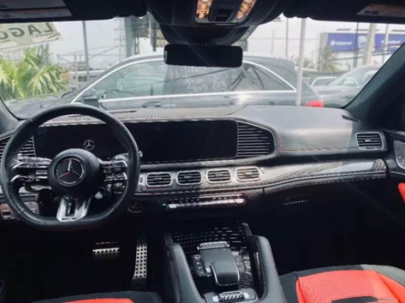 Mercedes-Benz GLE-Class - 2024