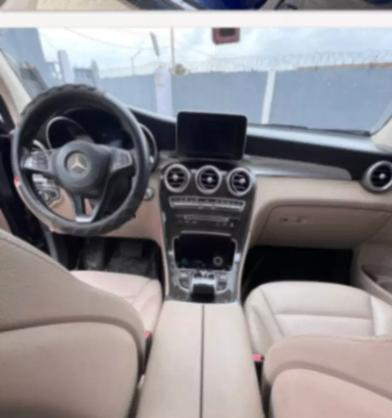 Mercedes-Benz GLC-Class   - 2016