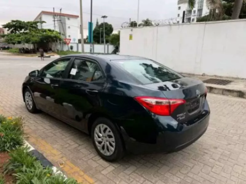 Toyota corolla   - 2017