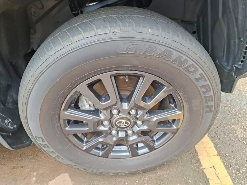 Toyota Prado   - 2024