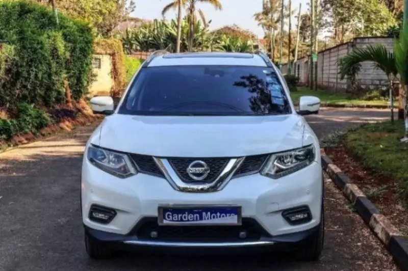 Nissan X-Trail   - 2016