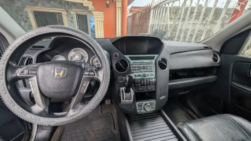 Honda Pilot   - 2011