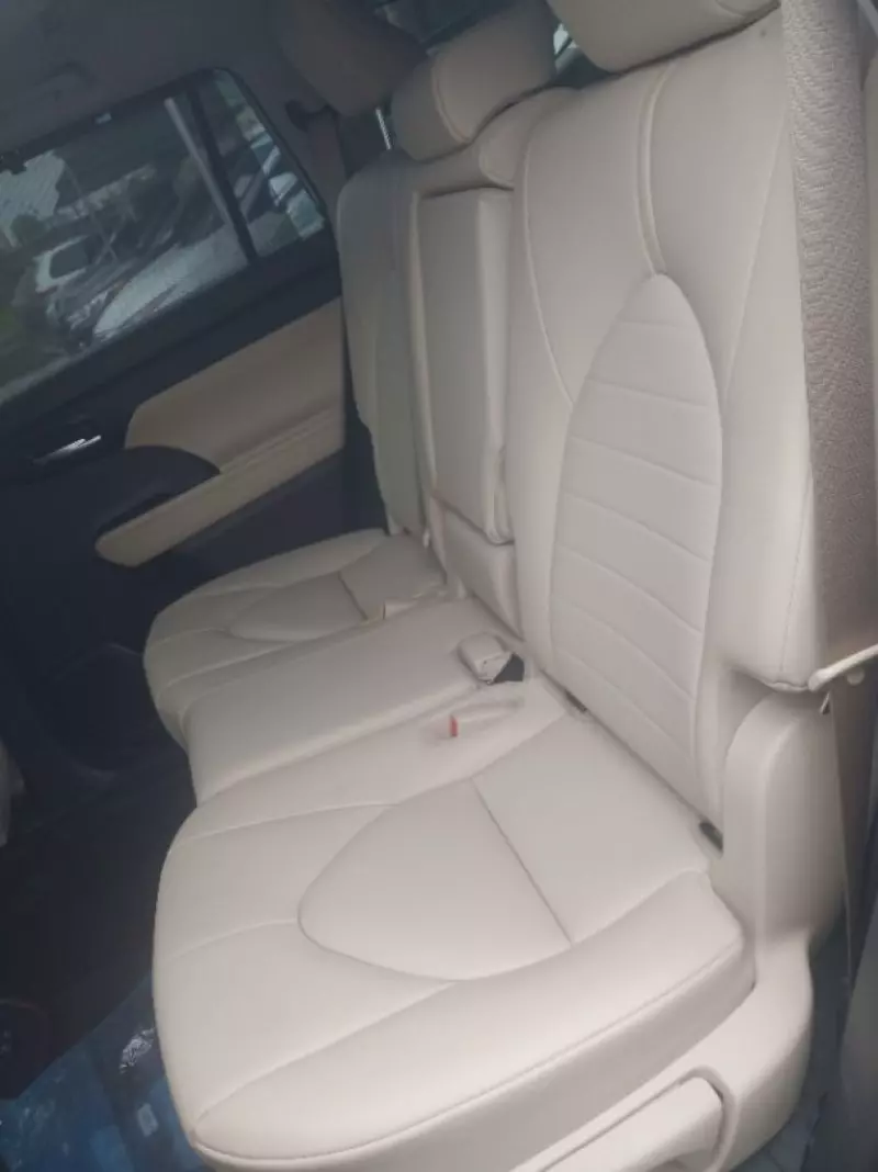 TOYOTA Highlander   - 2020