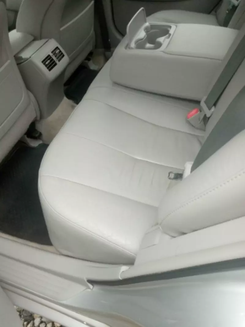TOYOTA Camry   - 2010