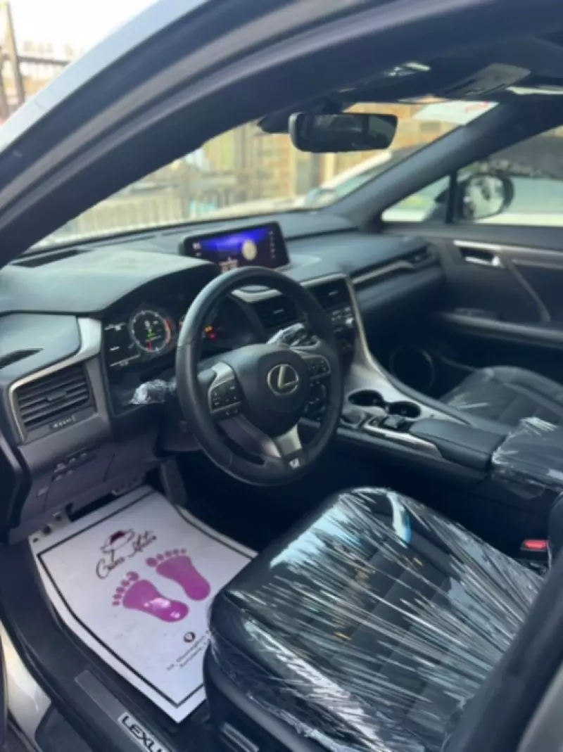 Lexus RX   - 2017