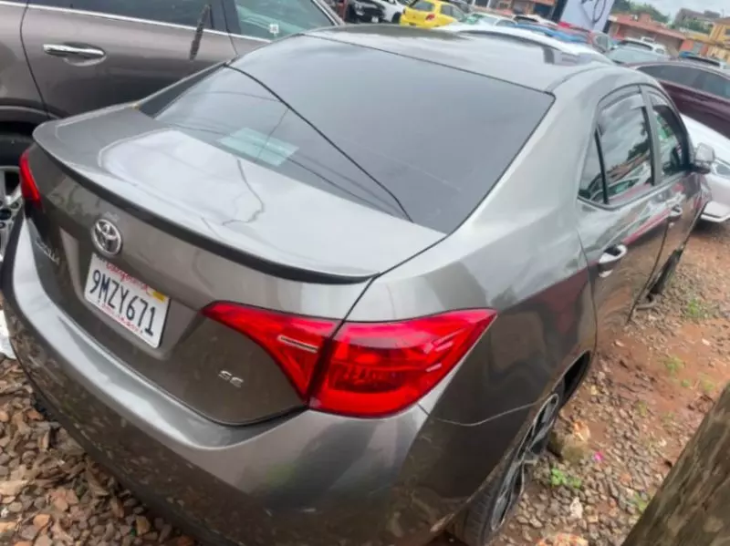 Toyota Corolla   - 2017