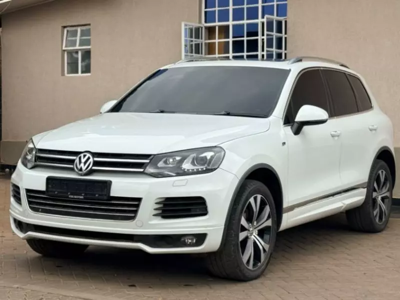 VOLKSWAGEN AMAROK BVM TRENDLINE   - 2014
