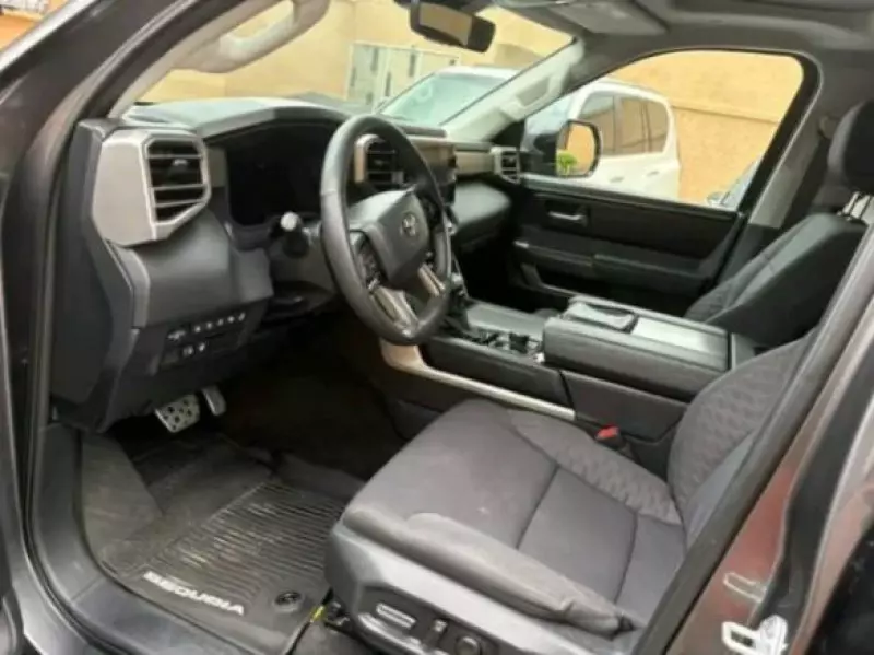 Toyota Sequoia   - 2024