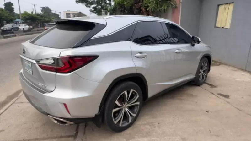 Lexus RX - 2016