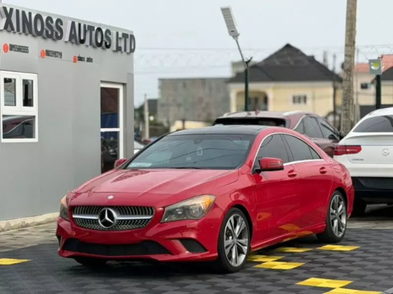 Mercedes-Benz CLA-Class   - 2015