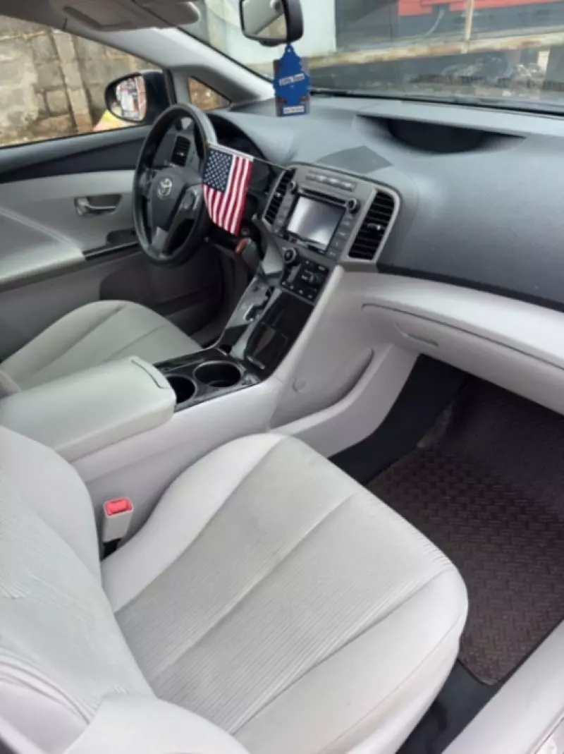 TOYOTA Venza - 2015