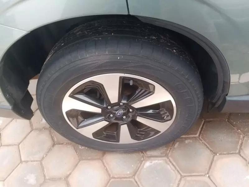 Subaru Forester   - 2017