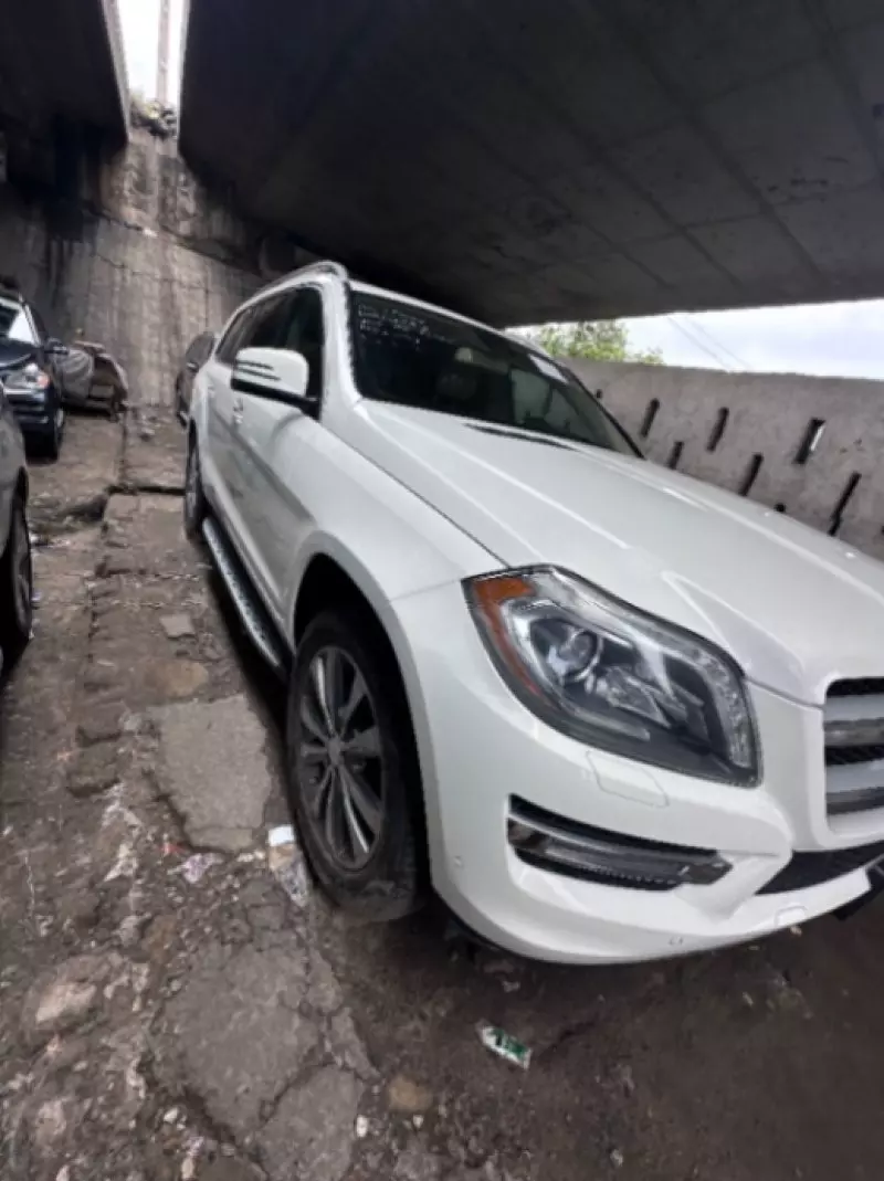 Mercedes-Benz GL 450   - 2017