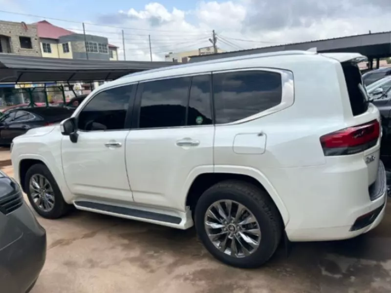 TOYOTA Land Cruiser   - 2022