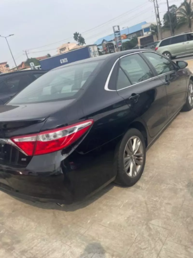 Toyota Camry   - 2017