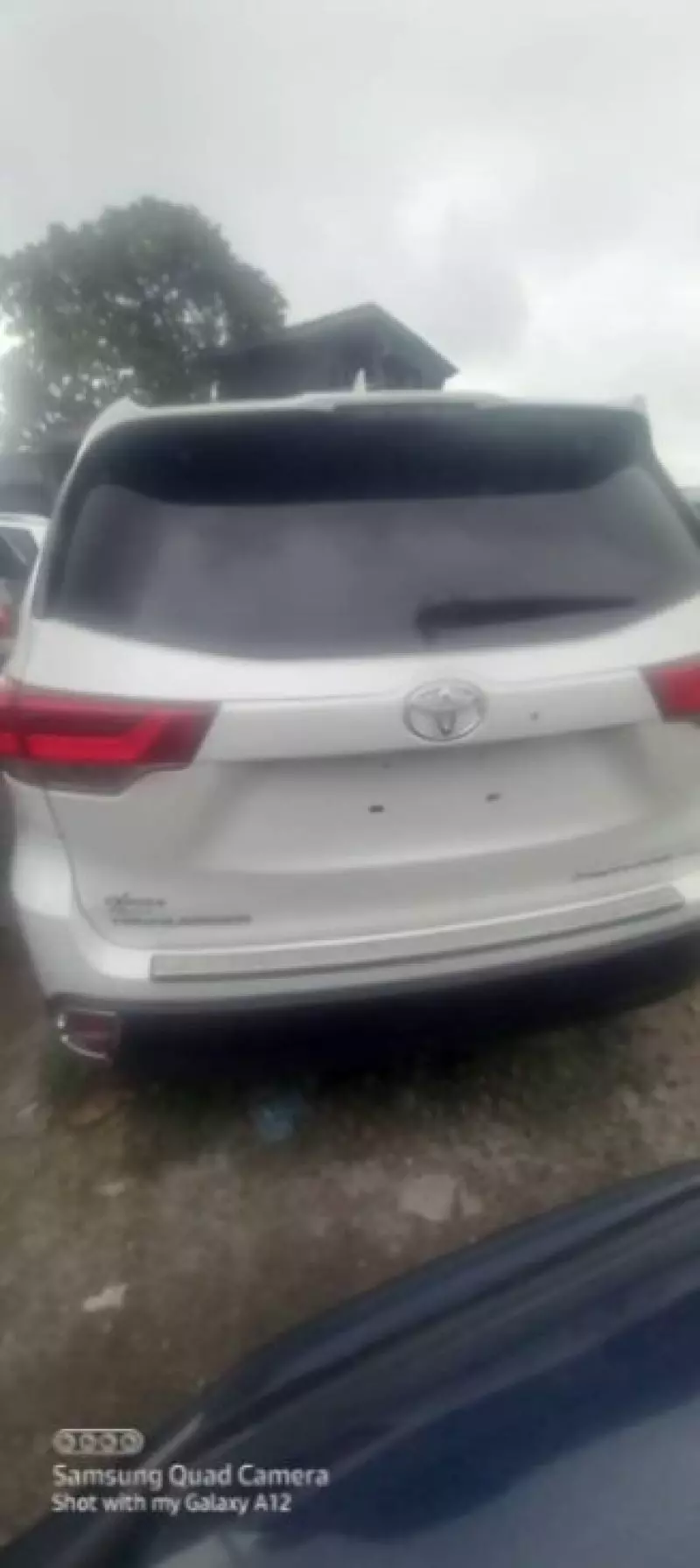 Toyota Highlander   - 2018