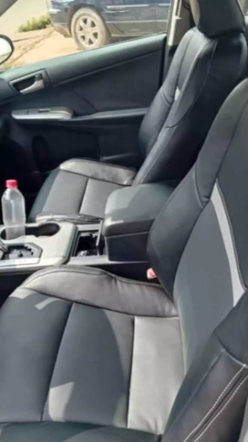 TOYOTA Camry   - 2012