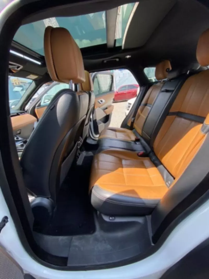 Land Rover Range Rover Velar   - 2019