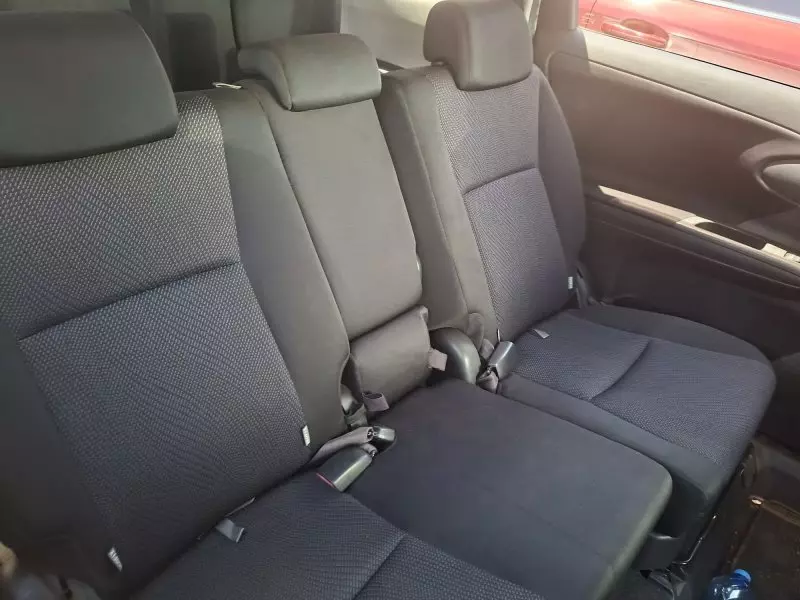 Toyota Wish   - 2012