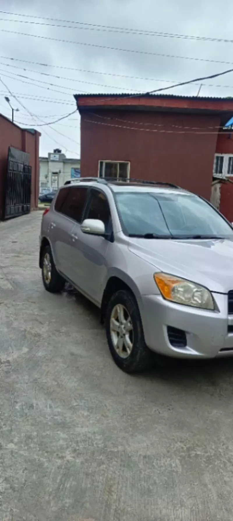 Toyota RAV4   - 2012