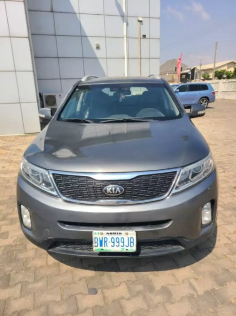 KIA Sorento   - 2014