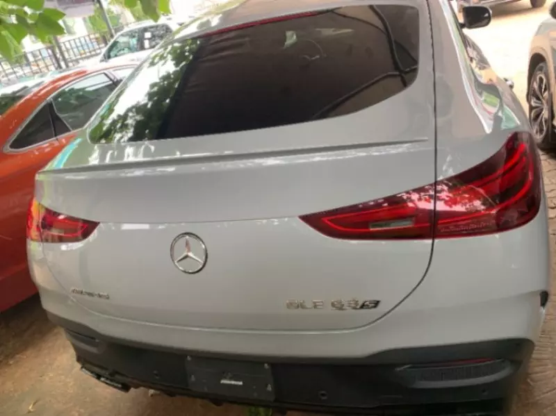 Mercedes-Benz GLE-Class   - 2024