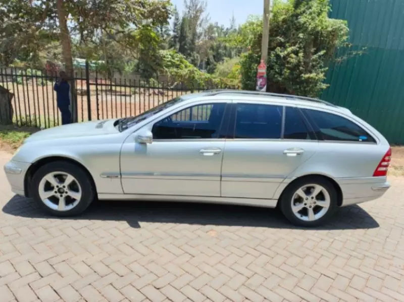Mercedes-Benz C 180 - 2008