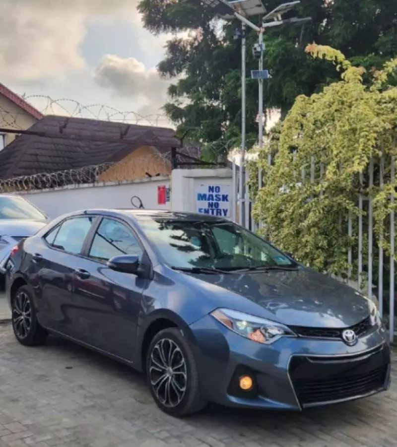 TOYOTA Corolla   - 2014