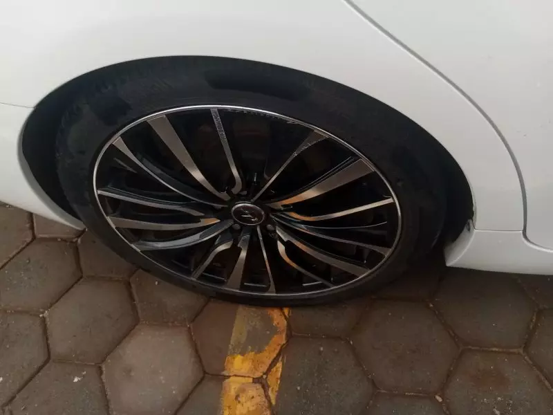 Toyota Mark X   - 2012