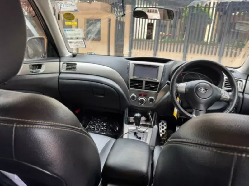 Subaru Forester   - 2009