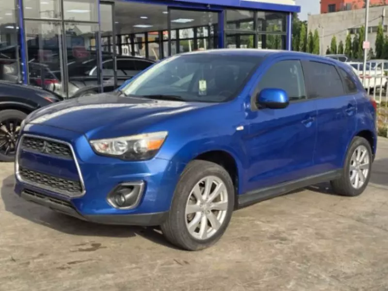 Mitsubishi Outlander Sport   - 2016