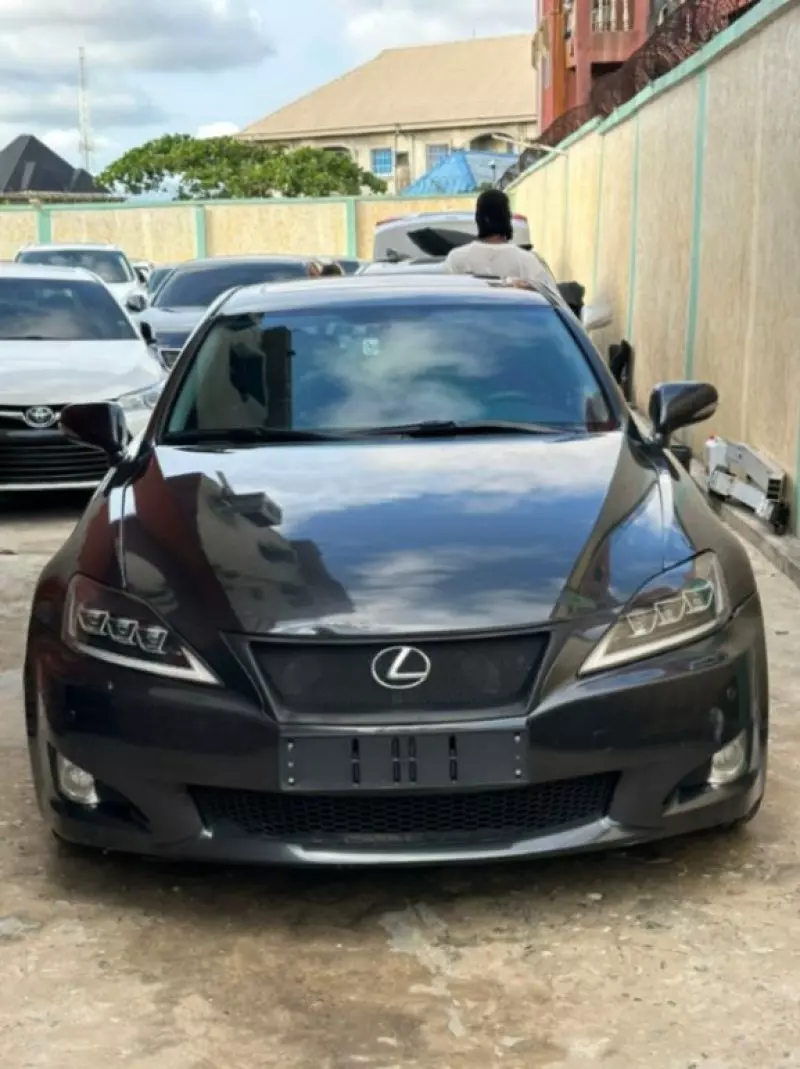 Lexus IS 250   - 2009