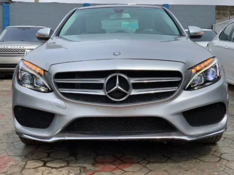 Mercedes-Benz C-Class - 2017