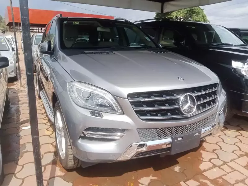 Mercedes-Benz ML 350   - 2013