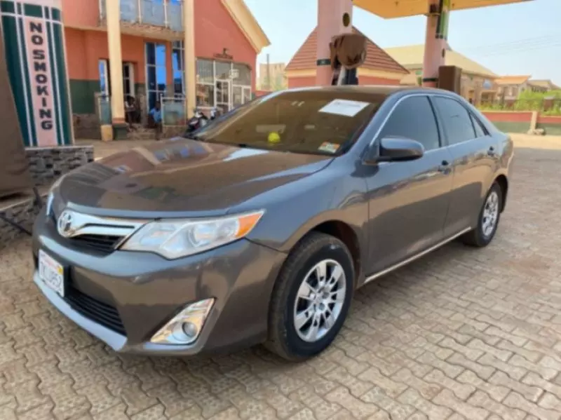Toyota camry - 2014