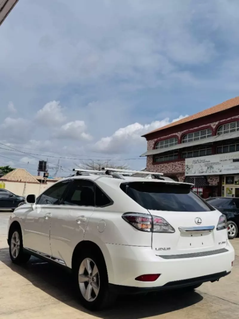Lexus RX   - 2010