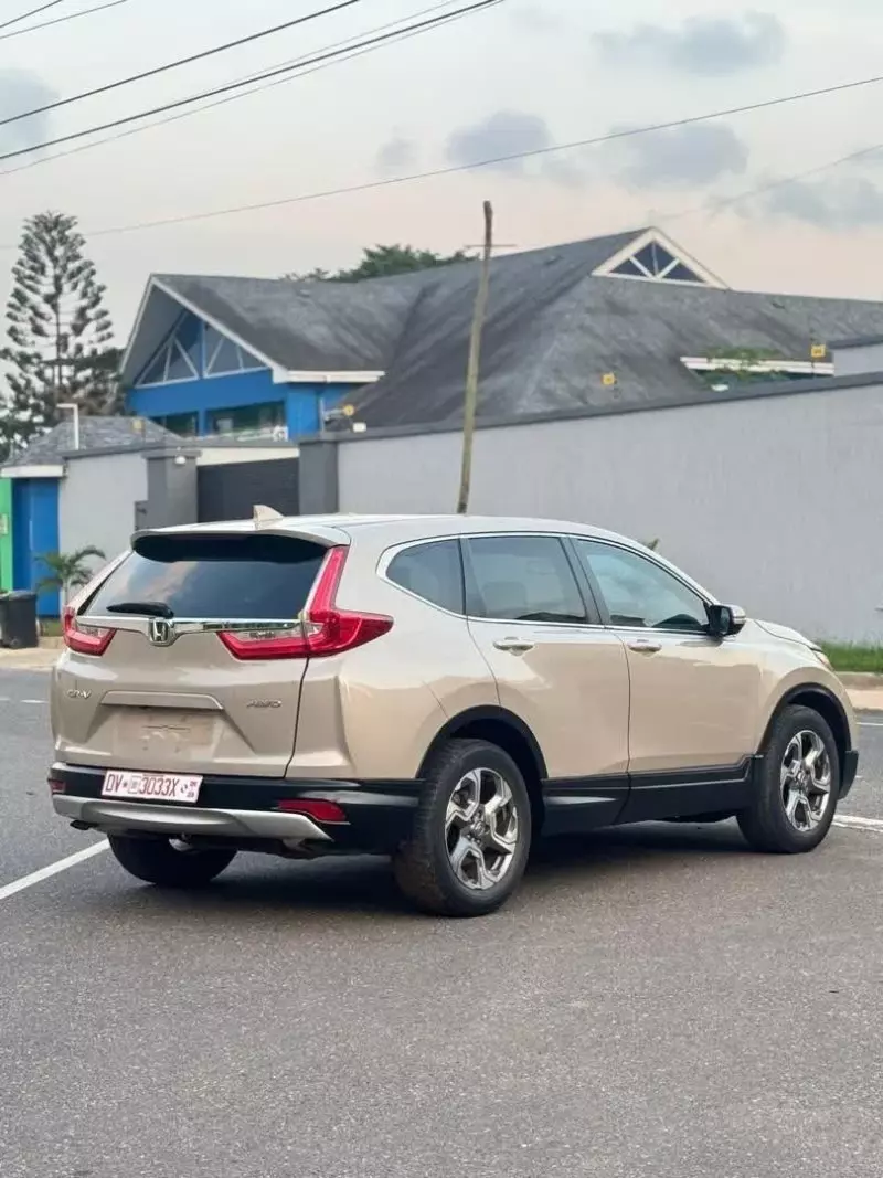 Honda CR-V   - 2018