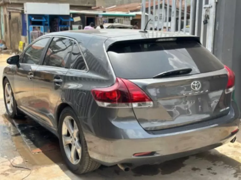 Toyota Venza - 2013
