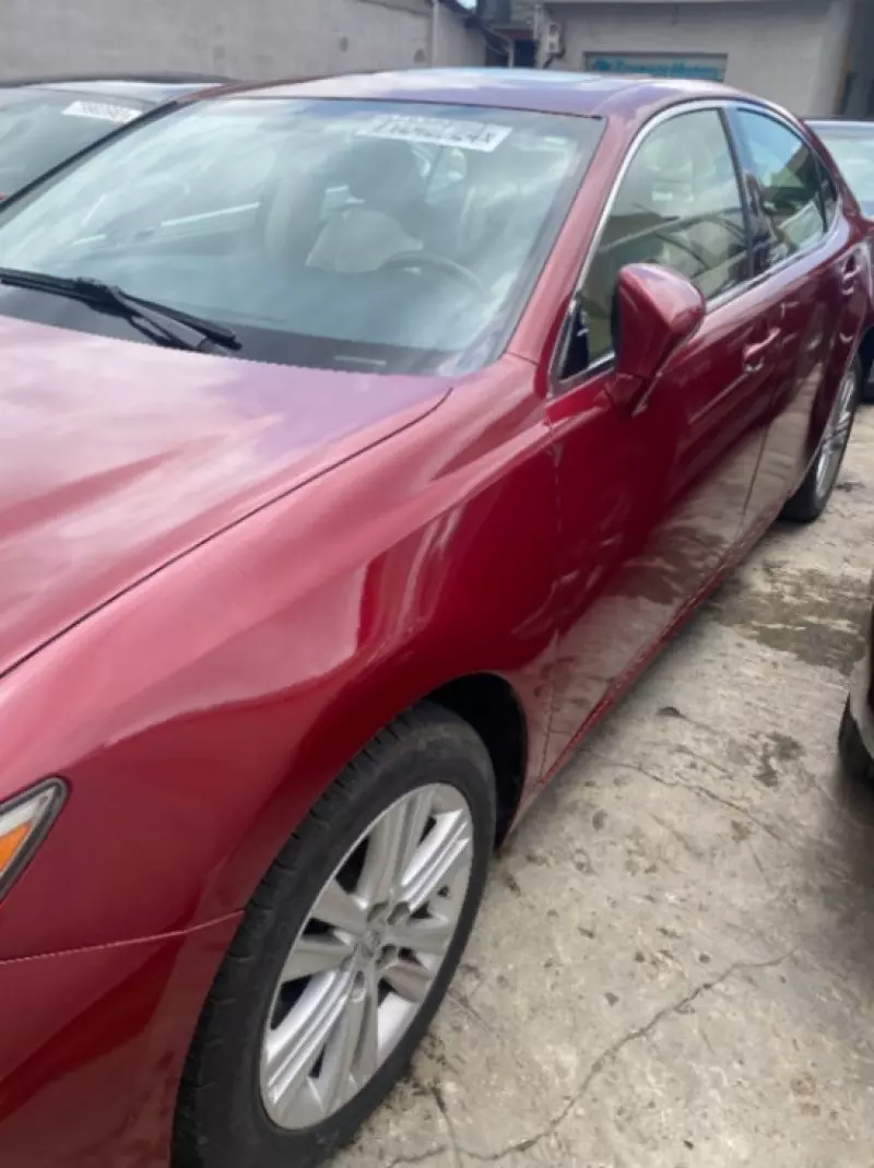 Lexus ES 350   - 2014