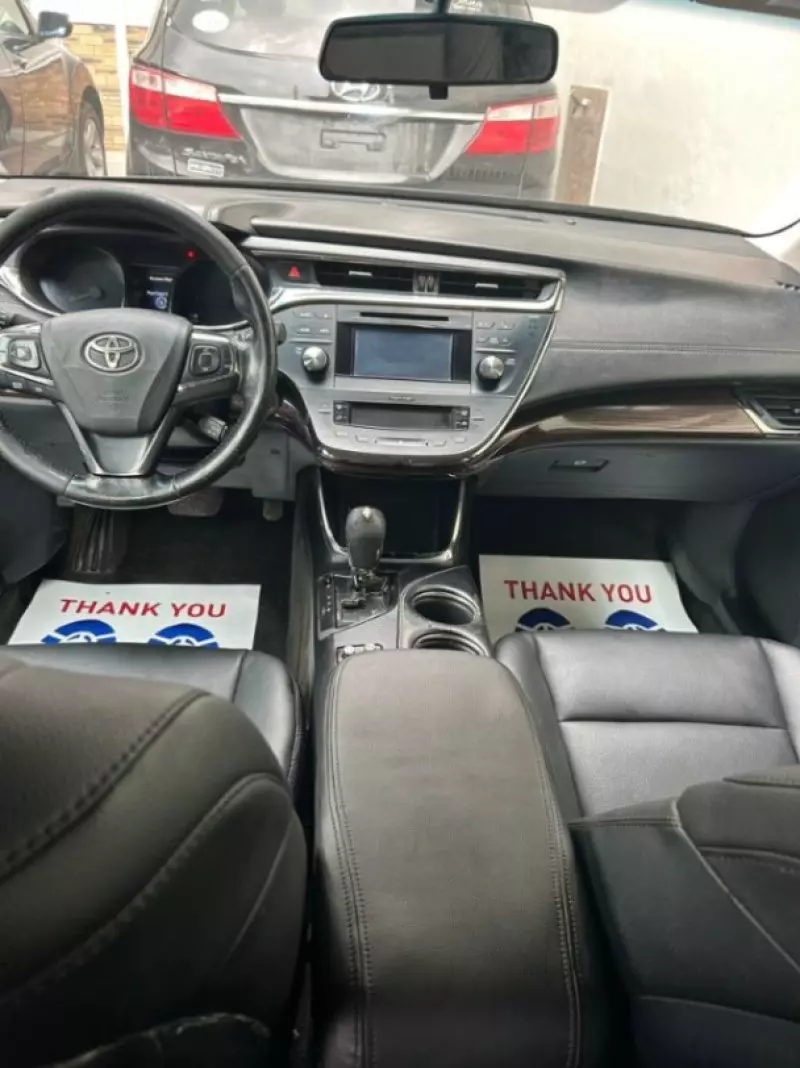 TOYOTA Avalon   - 2013