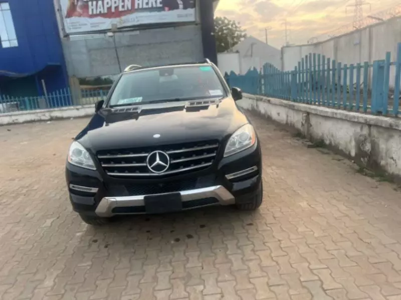 Mercedes-Benz ML-Class   - 2015