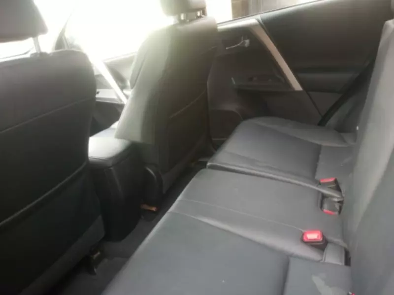 Toyota RAV4   - 2015