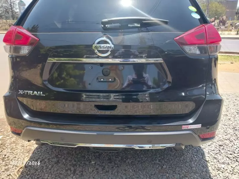 Nissan X-Trail   - 2018