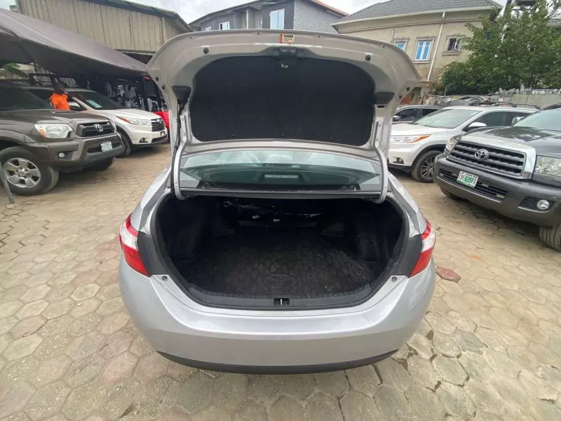 Toyota Corolla   - 2016