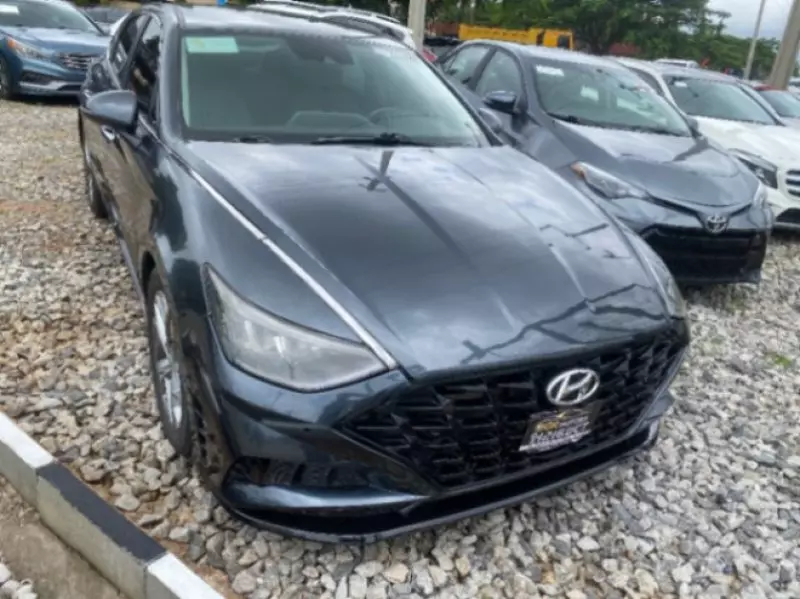 Hyundai Sonata   - 2020