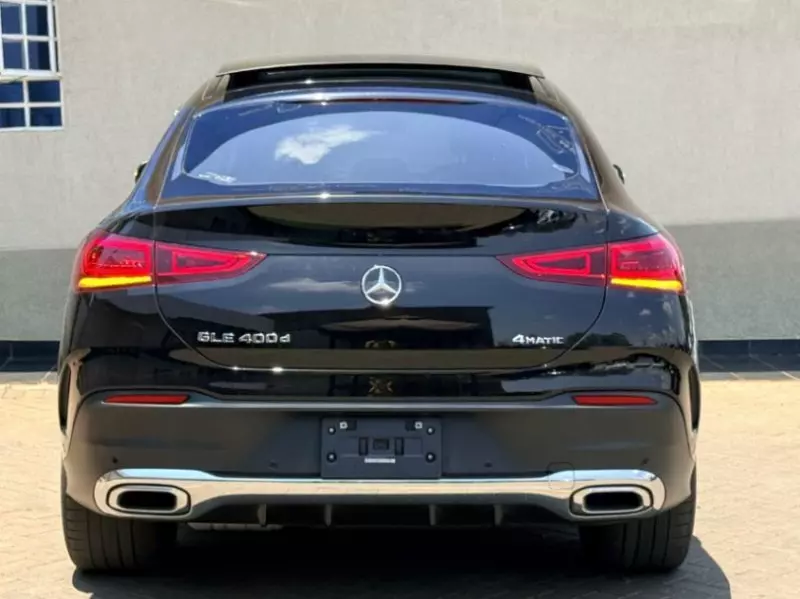 Mercedes-Benz GLE 400   - 2020