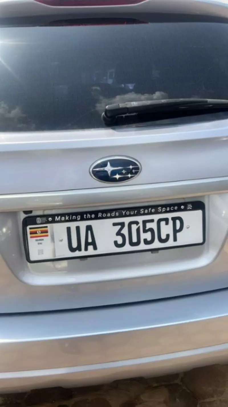 Subaru Outback   - 2011