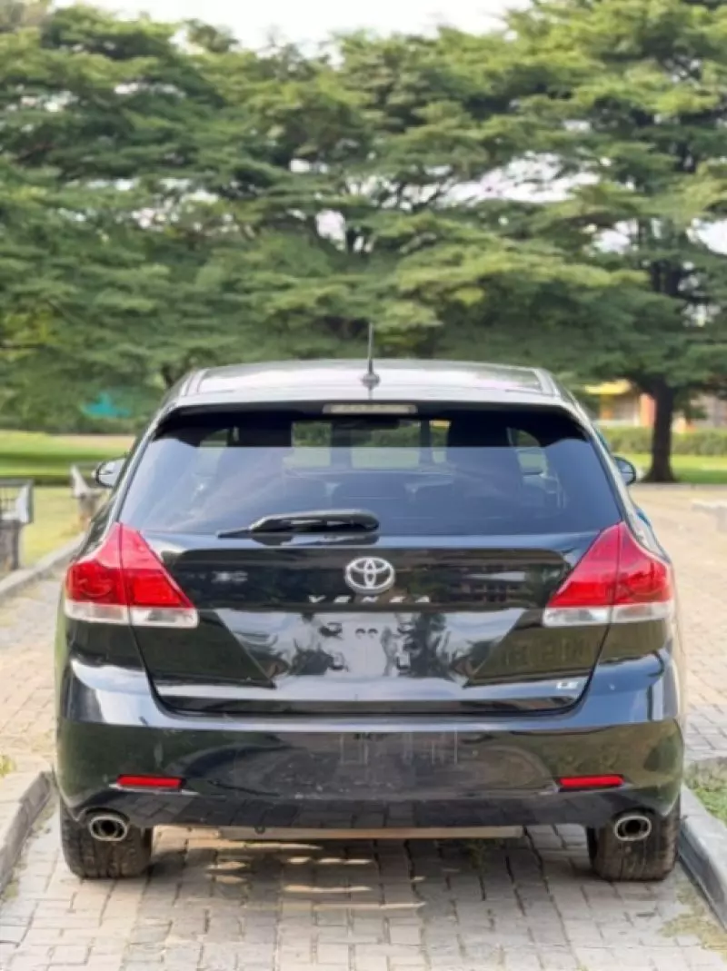 TOYOTA Venza   - 2014